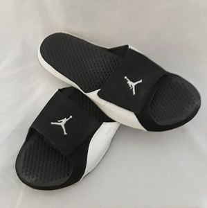 men's jordan flip flops